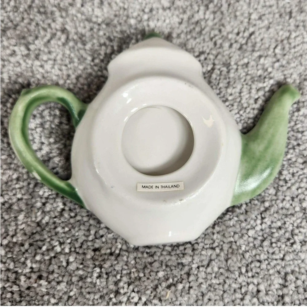 Vintage Tea Bag Rest White Green Floral Teapot Shape Ceramic‎ Small 4.5in